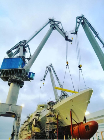GRUA PUERTO GRUA PUERTO